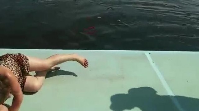 Секс с дельфинами - порно видео на balagan-kzn.ru
